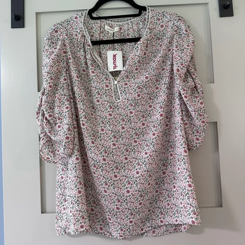 Max Studio Cream Relaxed Ruffled Blouse - Picture 1 of 8
